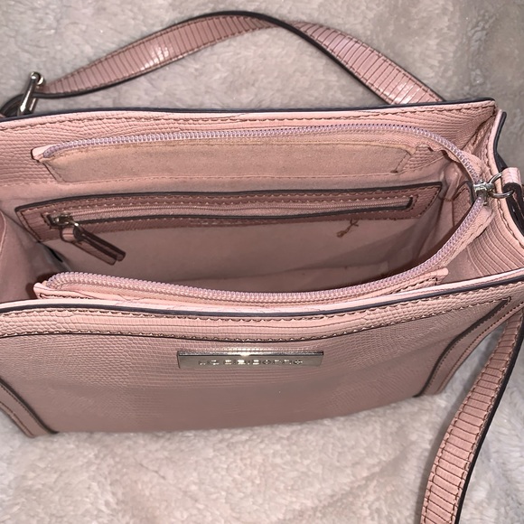 Liz Claiborne purse - Picture 5 of 6